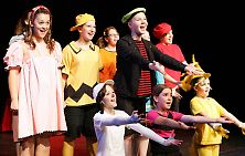 Young Stars on stage and in workshops